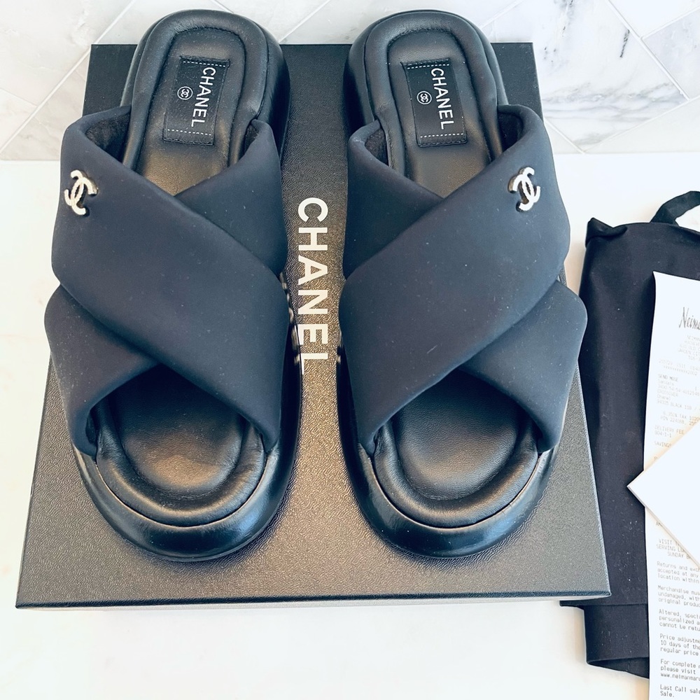 NWB AUTHENTIC CHANEL CROSSOVER SLIDES SOLD OUT FULL SET!